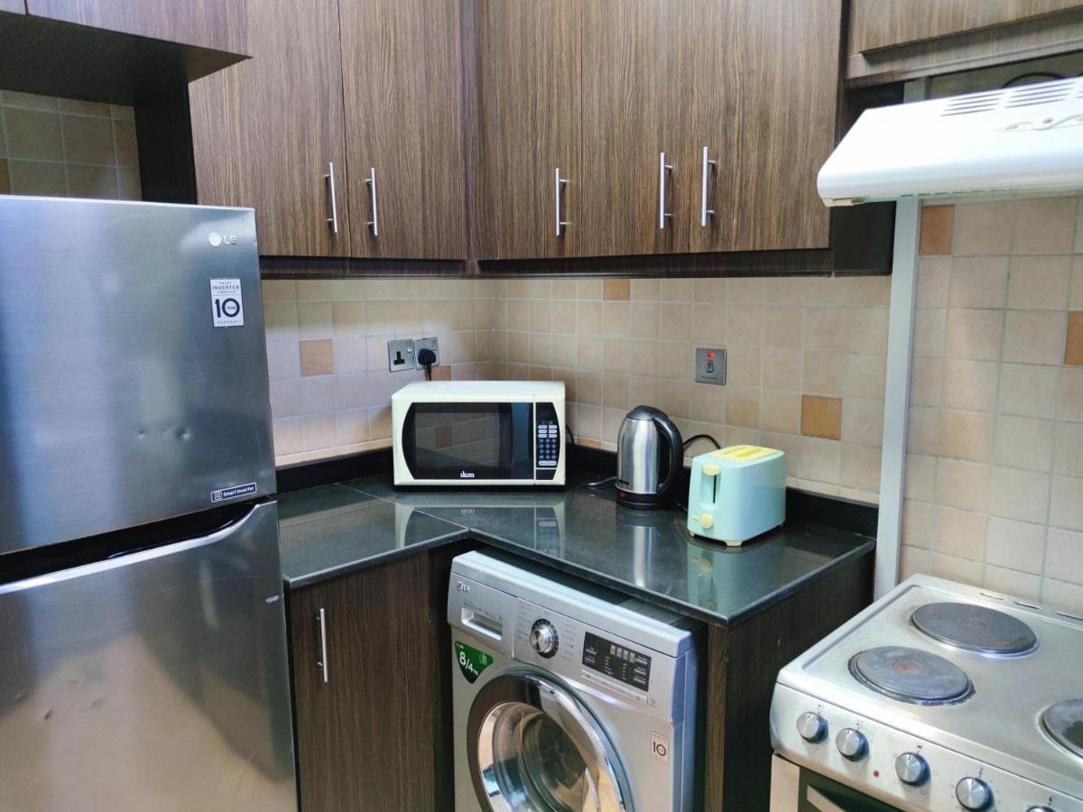 Abu Dhabi Cozy Mangrove View, Seaview 1 Bedroom 1 Partition Apartment Not Hotel Eksteriør billede