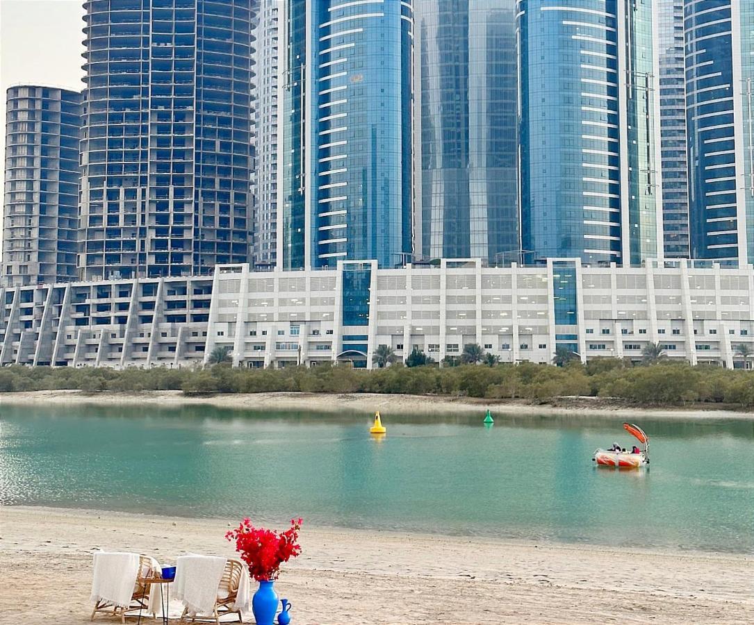Abu Dhabi Cozy Mangrove View, Seaview 1 Bedroom 1 Partition Apartment Not Hotel Eksteriør billede